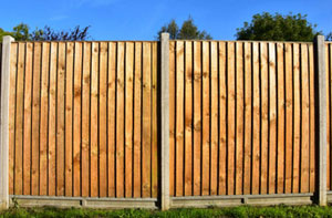 Fencing Contractors Jedburgh UK (Dialling code	01835)